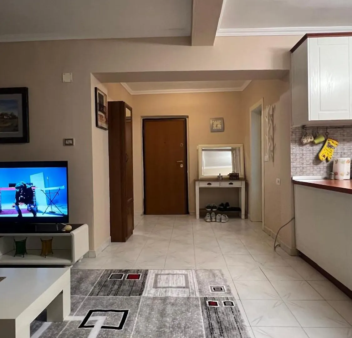 아파트 Bright & Roomy Center 티라나